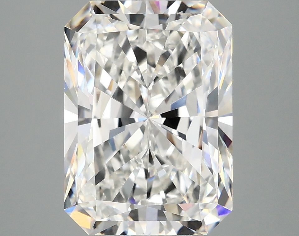 4.02 ct. radiant Lab Grown Diamond front image