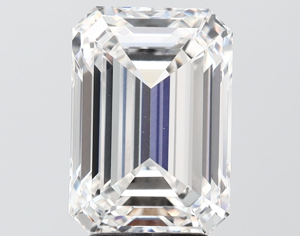 5.06 ct. emerald Lab Grown Diamond front image