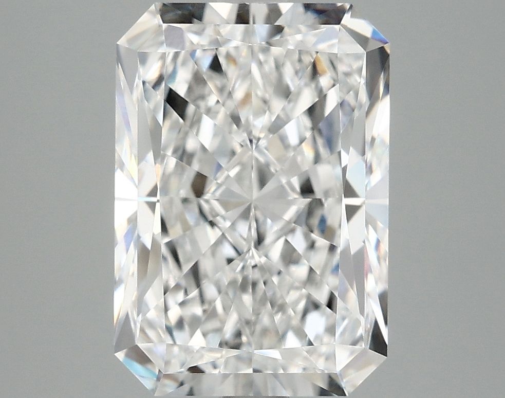 4.04 ct. radiant Lab Grown Diamond front image