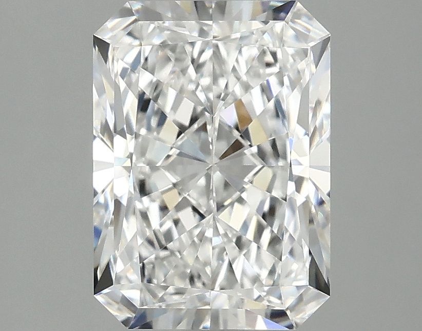 2.57 ct. radiant Lab Grown Diamond front image