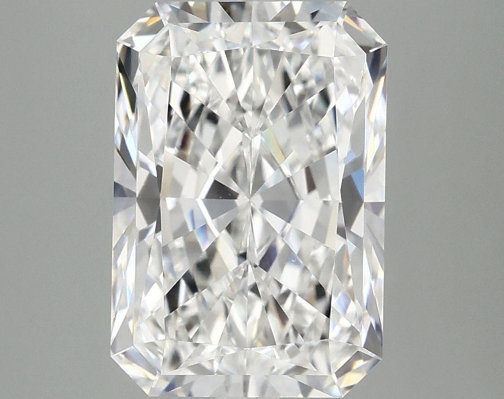 4.18 ct. radiant Lab Grown Diamond front image