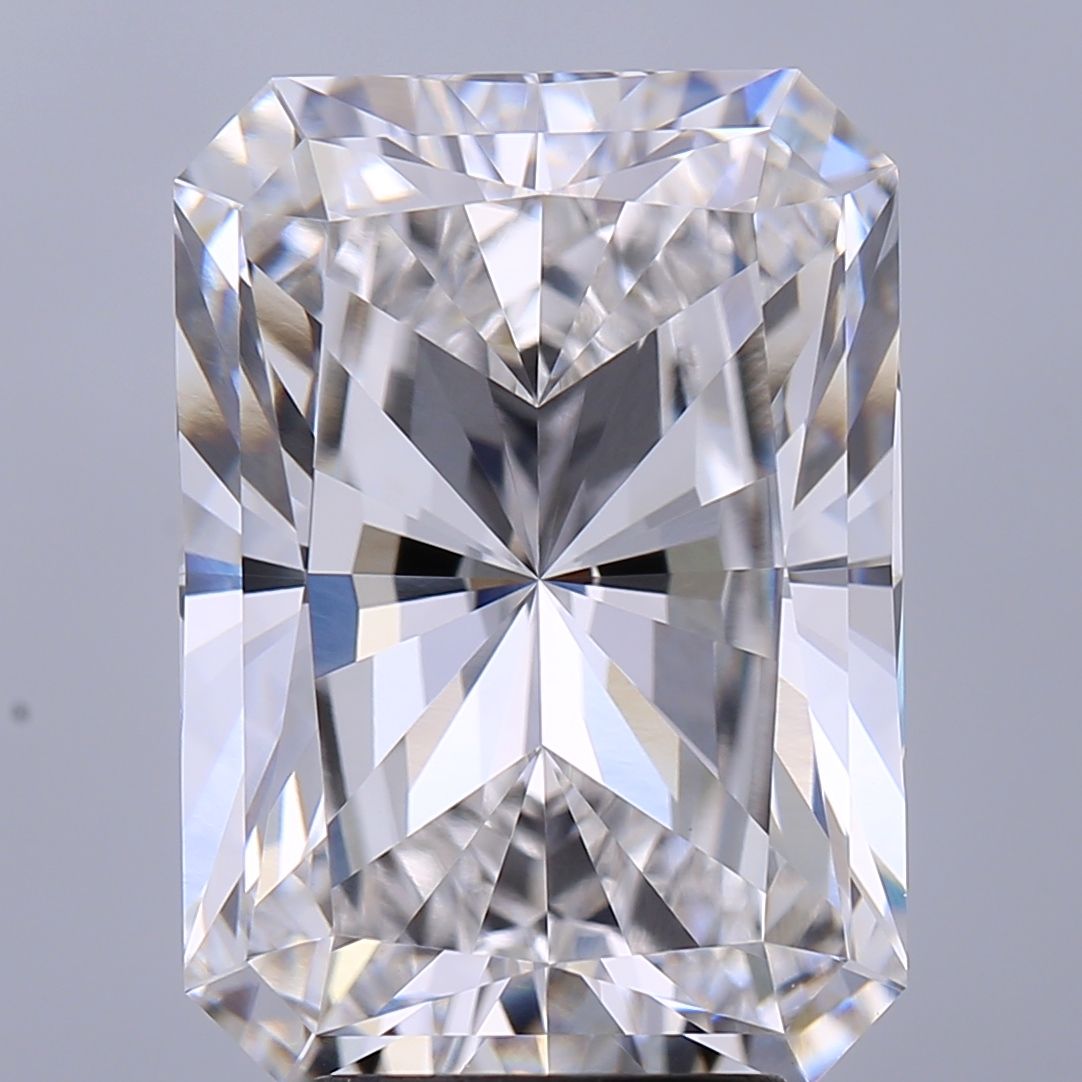 4.79 ct. radiant Lab Grown Diamond front image