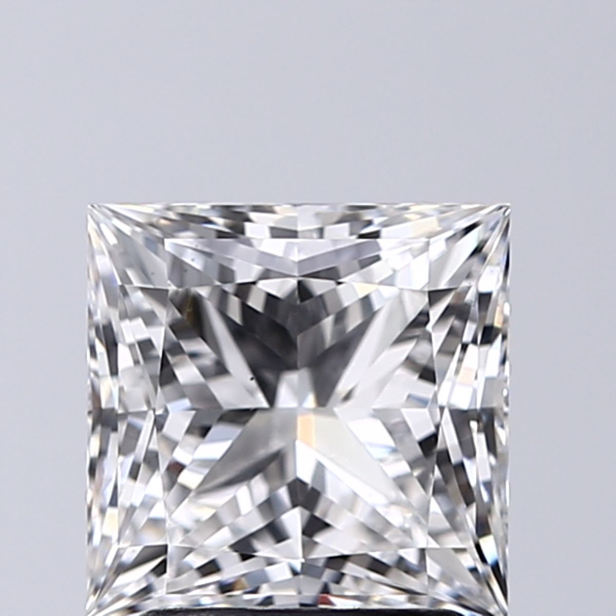 1.50 ct. princess Lab Grown Diamond front image