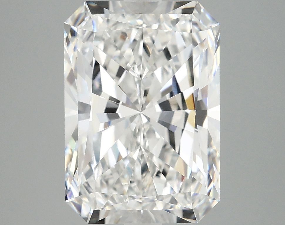 4.17 ct. radiant Lab Grown Diamond front image