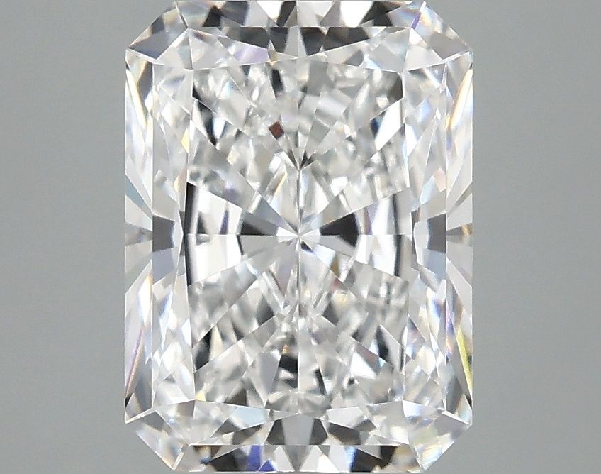 3.09 ct. radiant Lab Grown Diamond front image