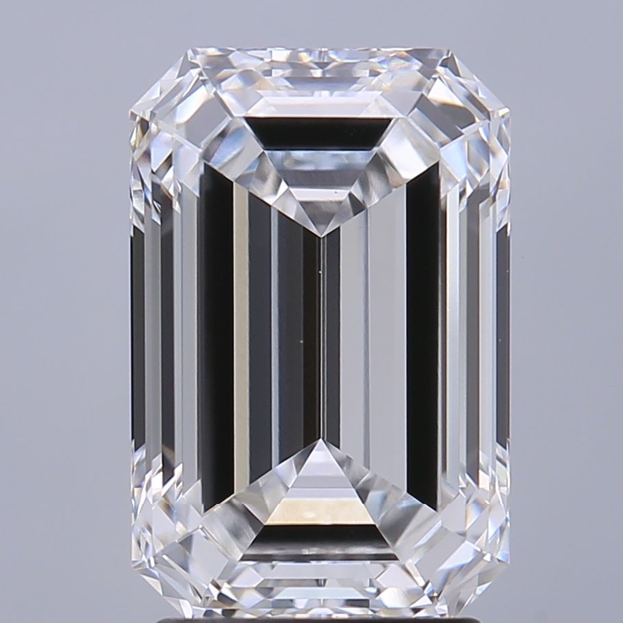 2.72 ct. emerald Lab Grown Diamond front image