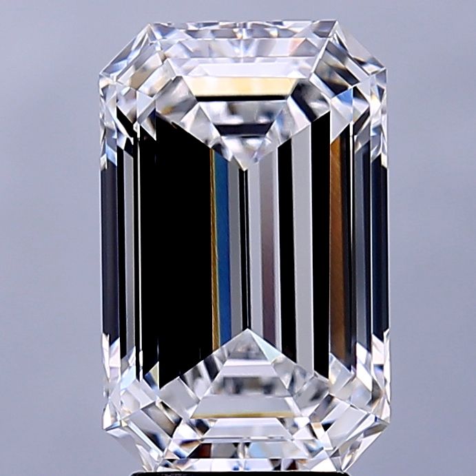 4.03 ct. emerald Lab Grown Diamond front image