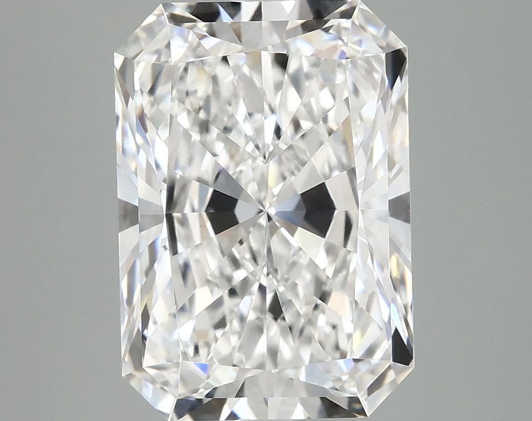 4.08 ct. radiant Lab Grown Diamond front image