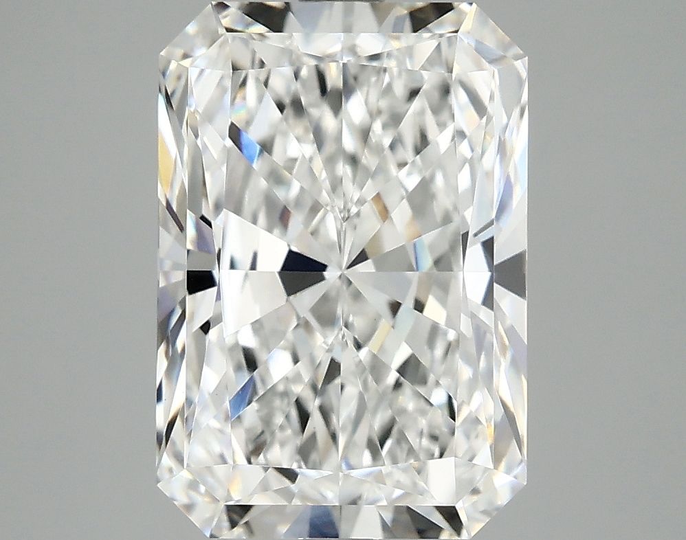 4.05 ct. radiant Lab Grown Diamond front image