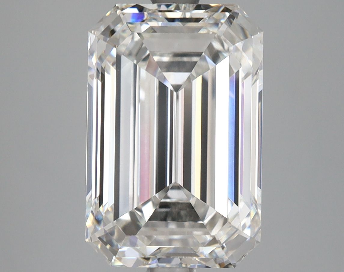 5.10 ct. emerald Lab Grown Diamond front image
