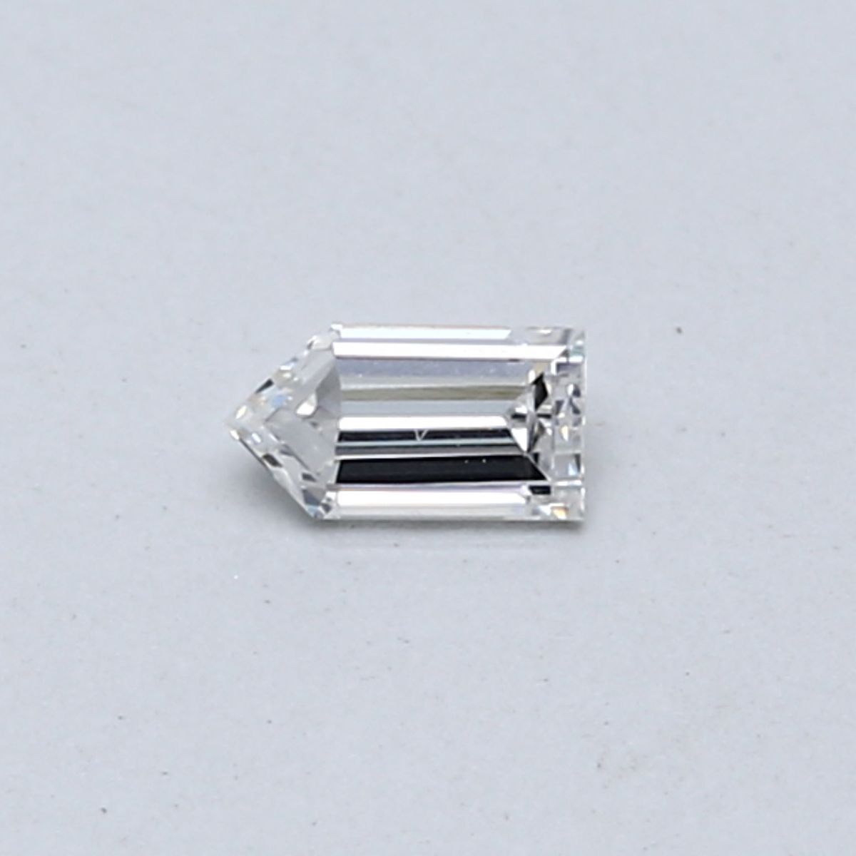 0.16ct Bullet E VVS2