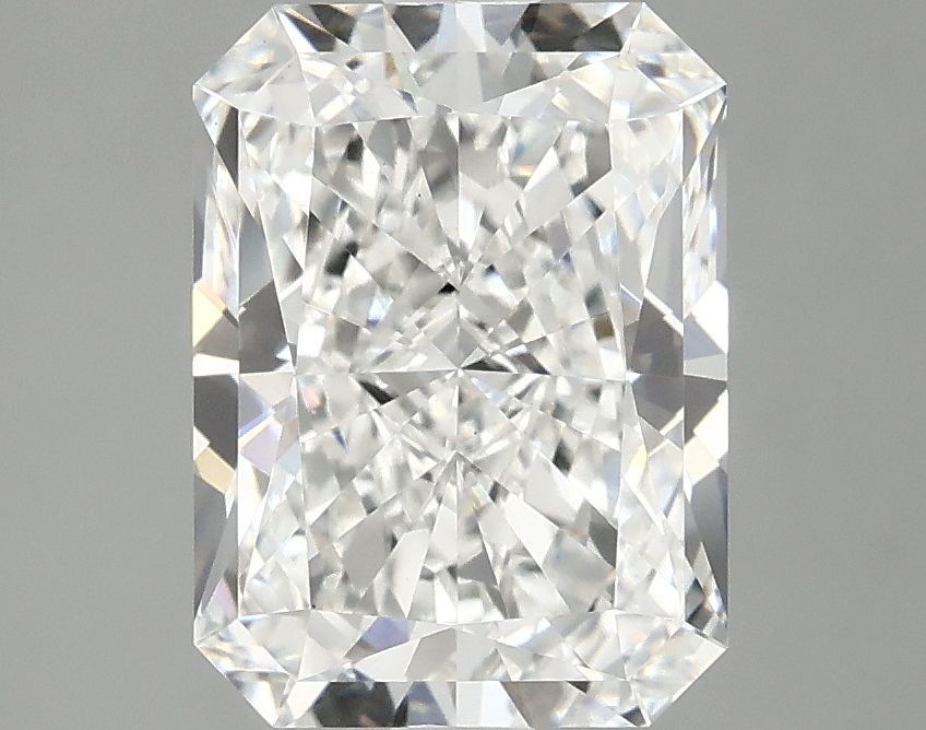 2.97 ct. radiant Lab Grown Diamond front image
