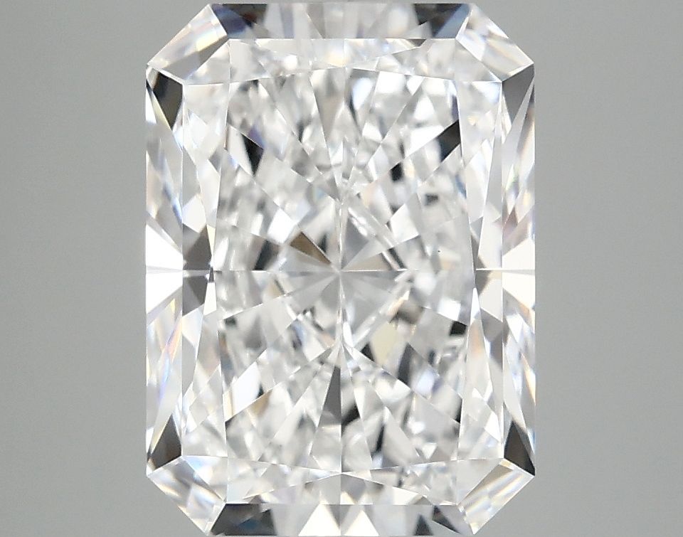 4.00 ct. radiant Lab Grown Diamond front image