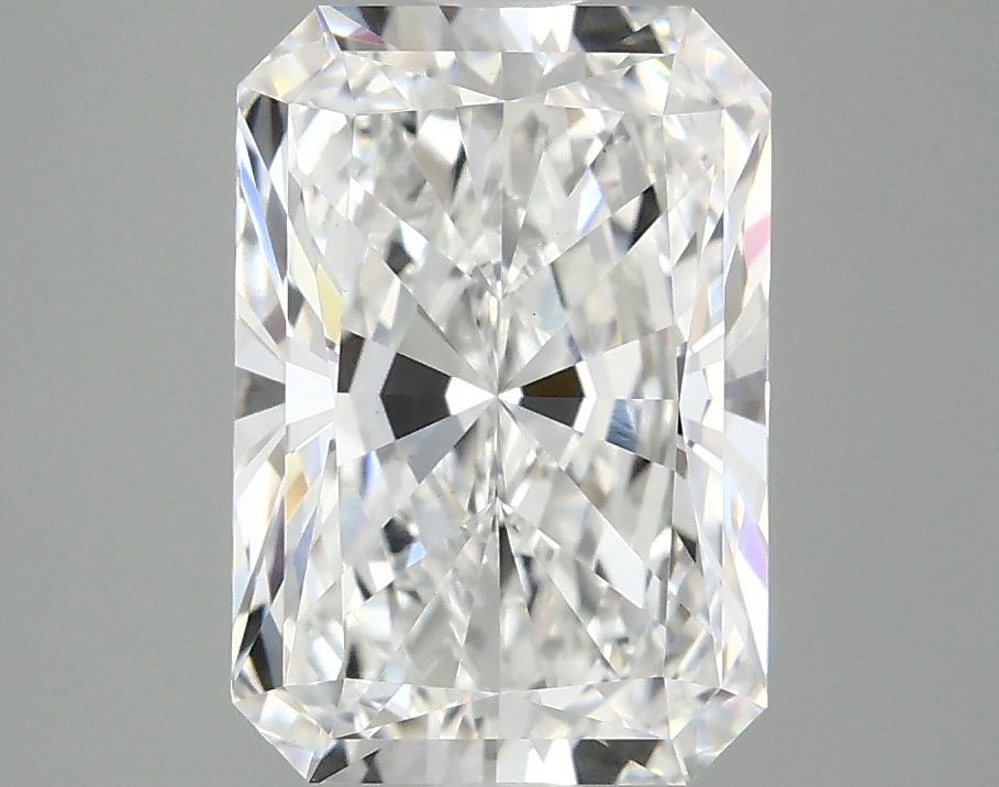 3.09 ct. radiant Lab Grown Diamond front image