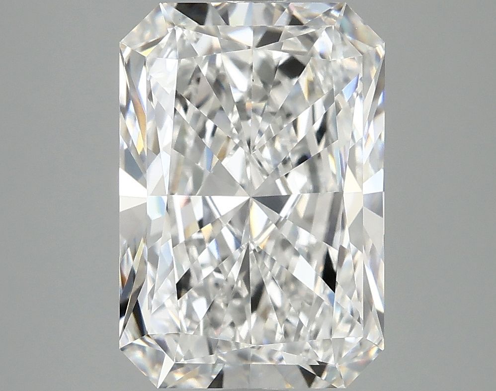 3.79 ct. radiant Lab Grown Diamond front image