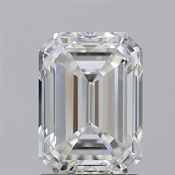 2.21 ct Emerald diamond