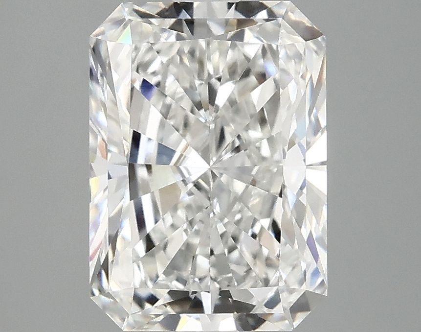 3.08 ct. radiant Lab Grown Diamond front image