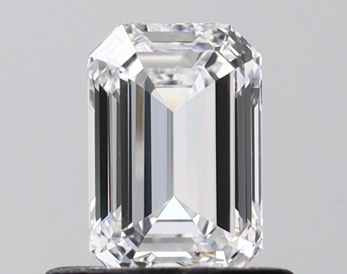0.72 ct lab-grown Emerald Diamond