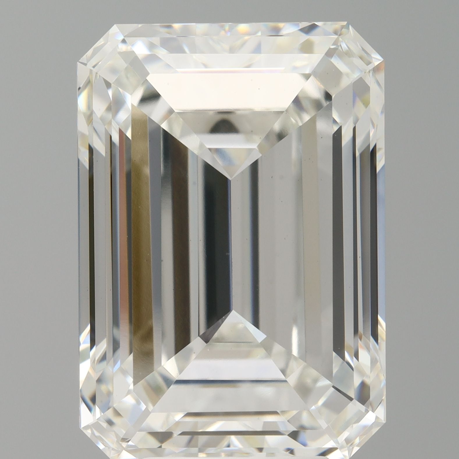 8.02 ct. emerald Lab Grown Diamond front image