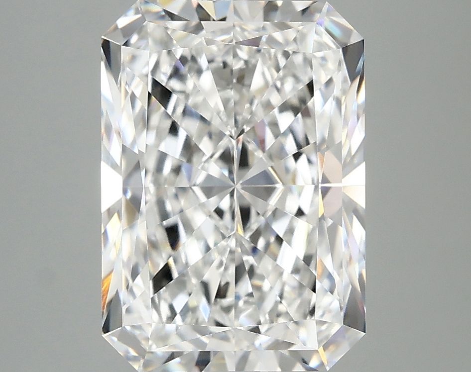 4.11 ct. radiant Lab Grown Diamond front image