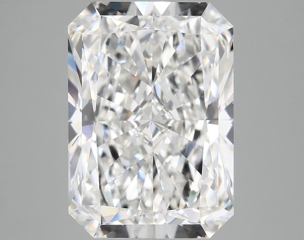4.90 ct. radiant Lab Grown Diamond front image