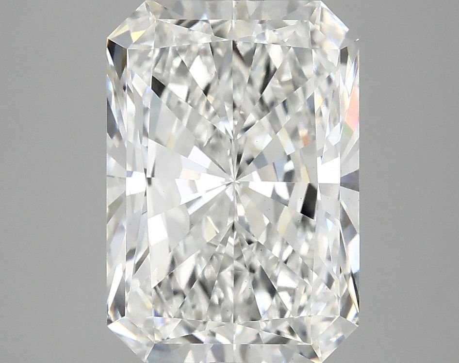 3.93 ct. radiant Lab Grown Diamond front image
