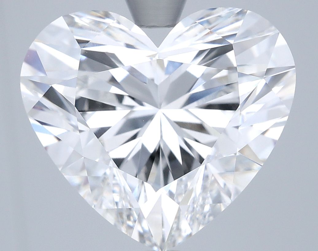 7.53 ct. heart Lab Grown Diamond front image