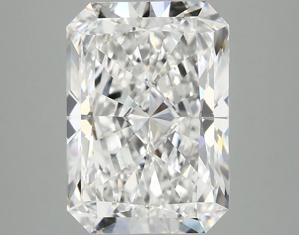 4.05 ct. radiant Lab Grown Diamond front image