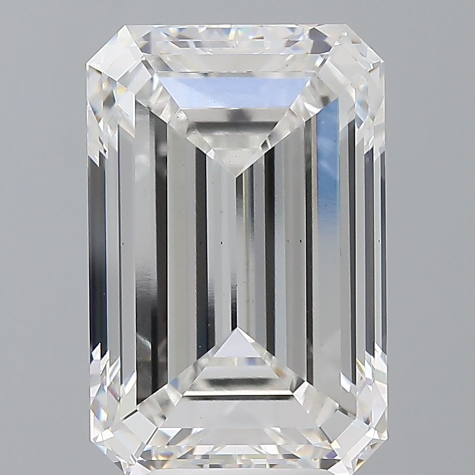 7.00 ct. emerald Lab Grown Diamond front image