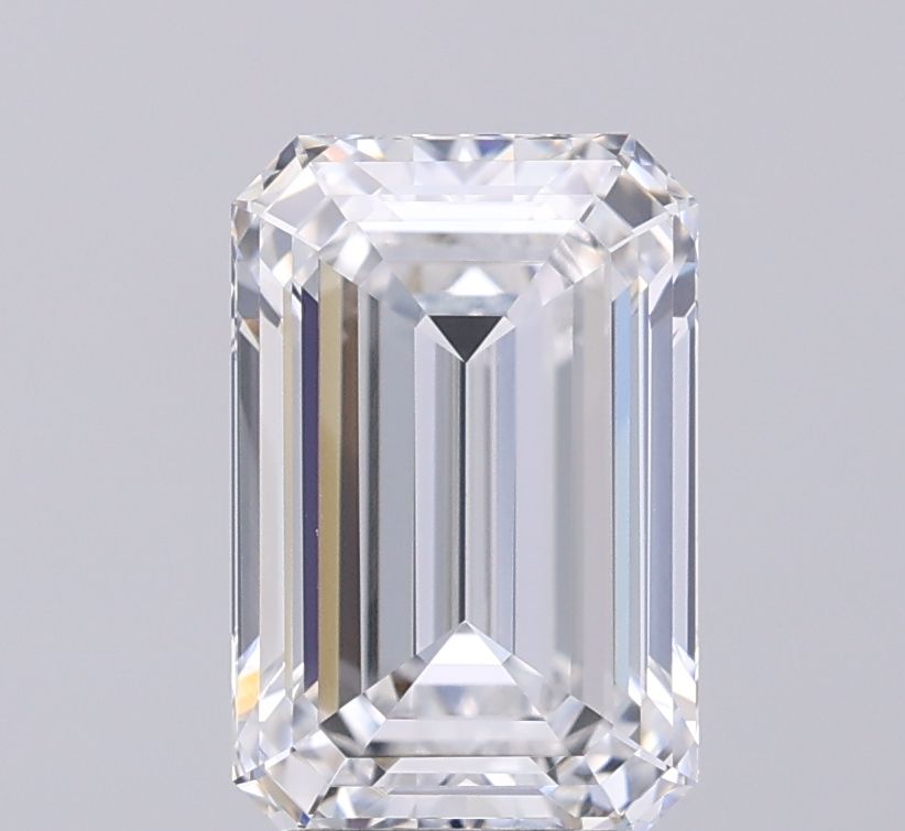 3.03 ct. emerald Lab Grown Diamond front image