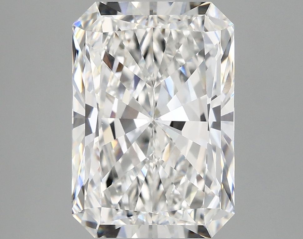 3.88 ct. radiant Lab Grown Diamond front image