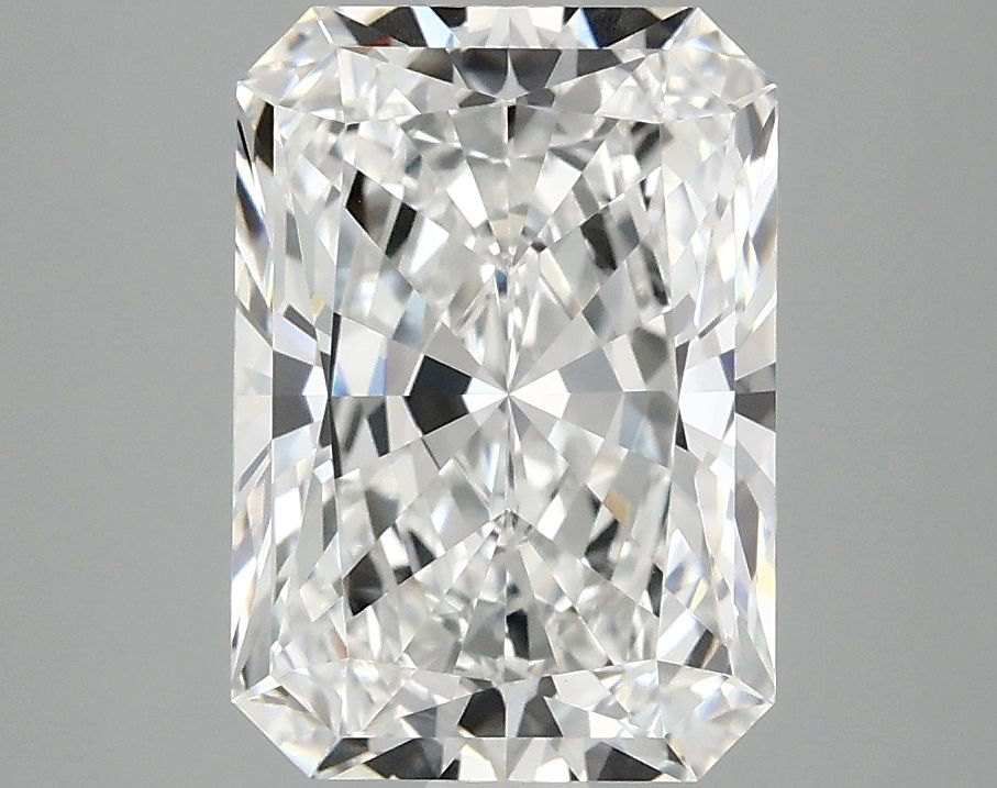 3.09 ct. radiant Lab Grown Diamond front image