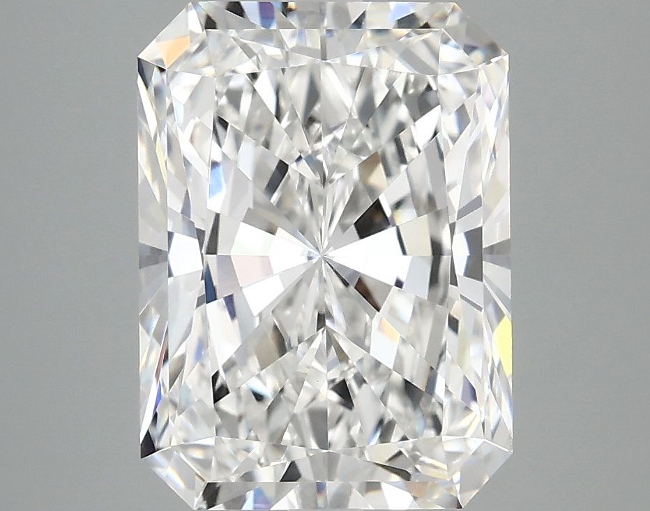 3.91 ct. radiant Lab Grown Diamond front image