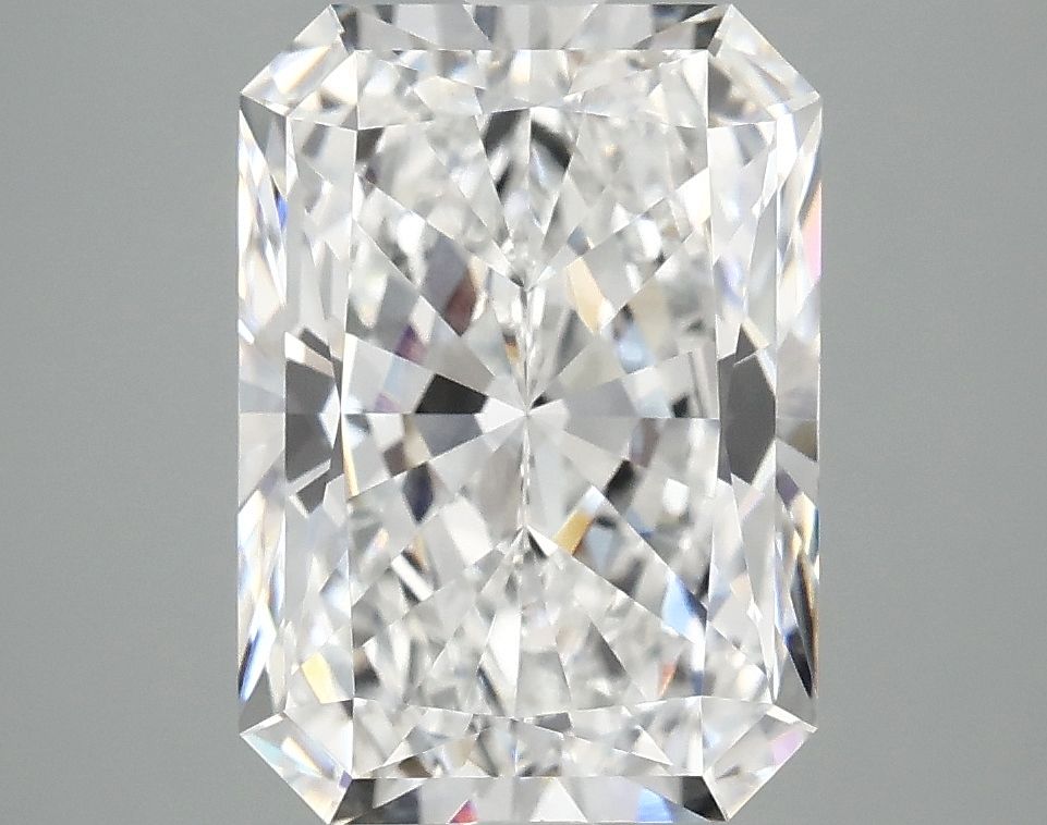 4.06 ct. radiant Lab Grown Diamond front image