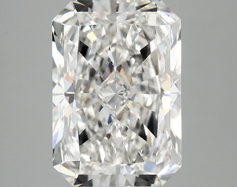 4.03 ct. radiant Lab Grown Diamond front image