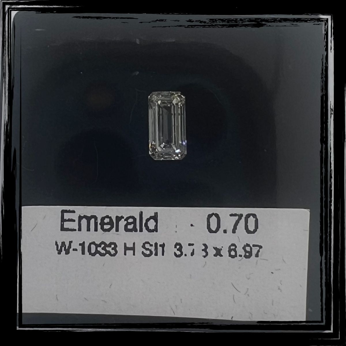 0.7 Carat Emerald Diamond H SI1