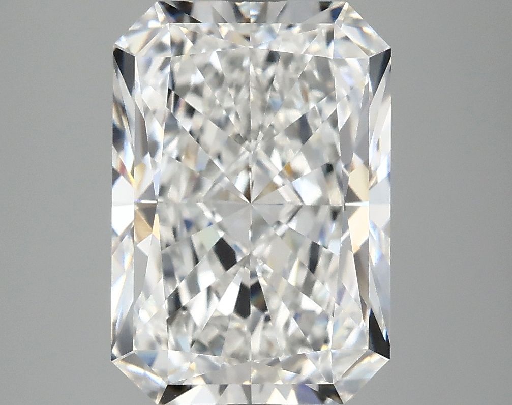 4.02 ct. radiant Lab Grown Diamond front image