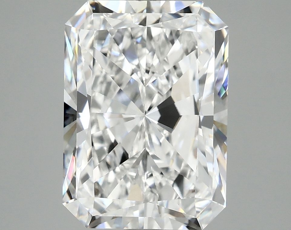 4.02 ct. radiant Lab Grown Diamond front image