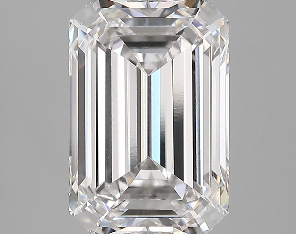 4.00 ct. emerald Lab Grown Diamond front image