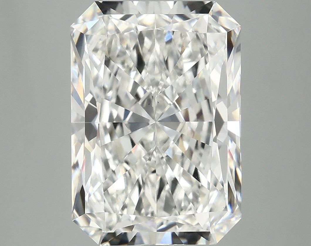5.05 ct. radiant Lab Grown Diamond front image