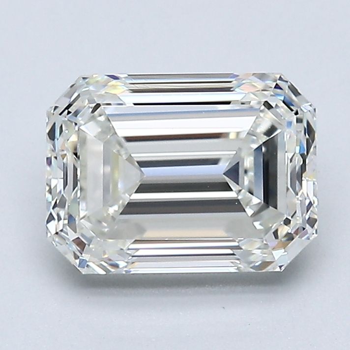 2.01 ct Emerald diamond