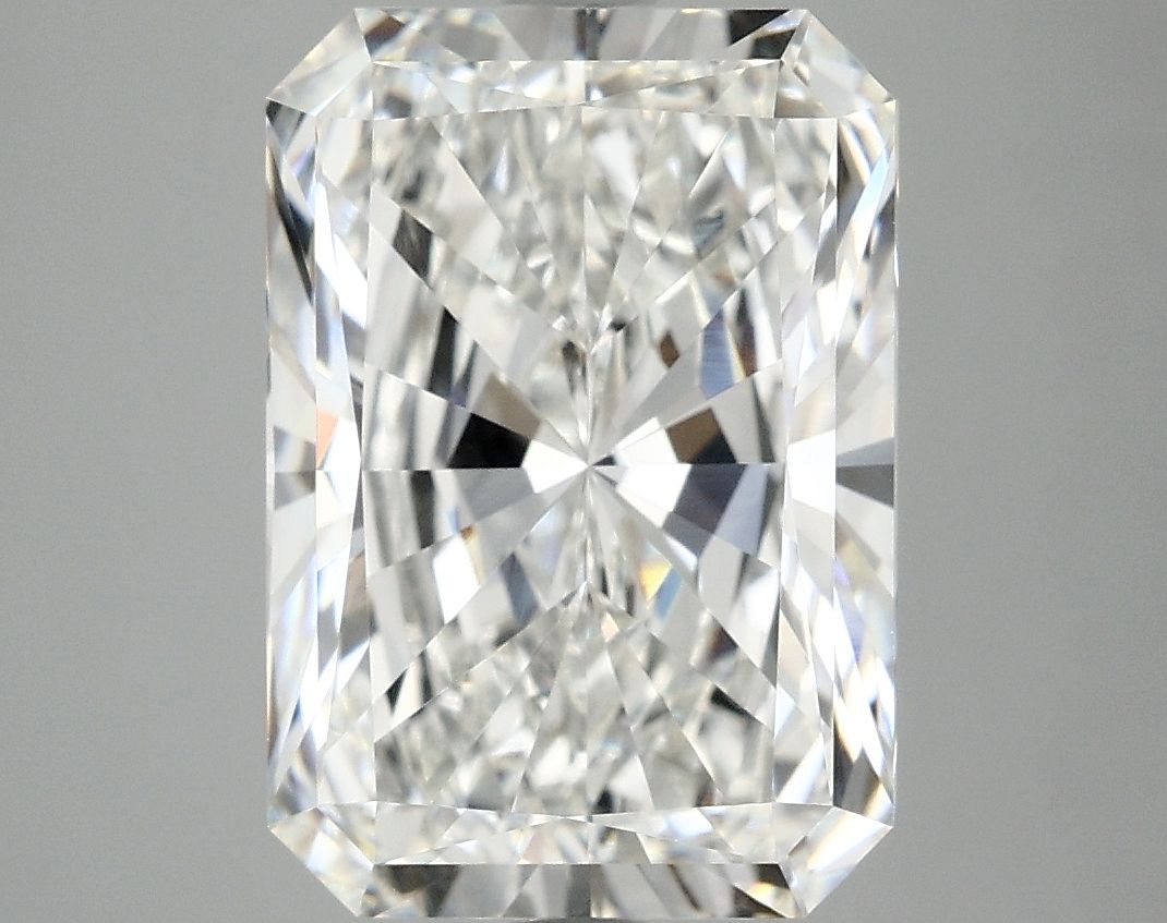 5.07 ct. radiant Lab Grown Diamond front image