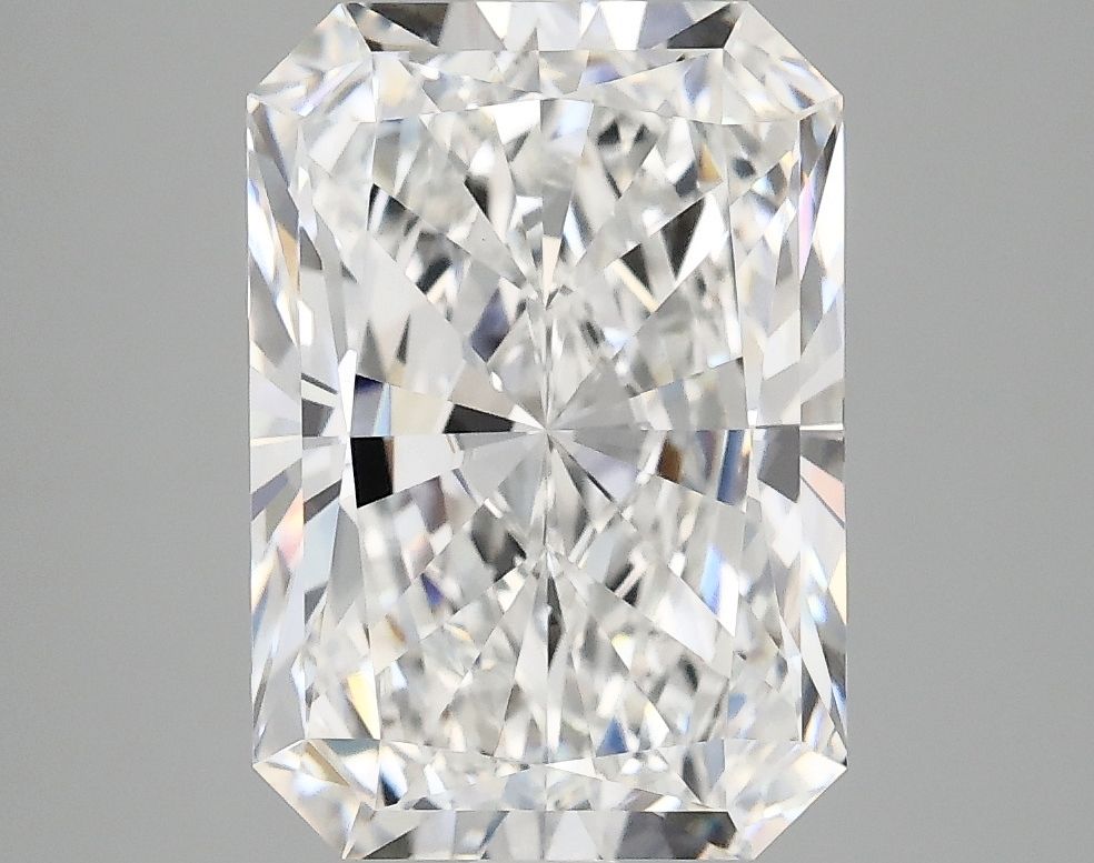 4.08 ct. radiant Lab Grown Diamond front image