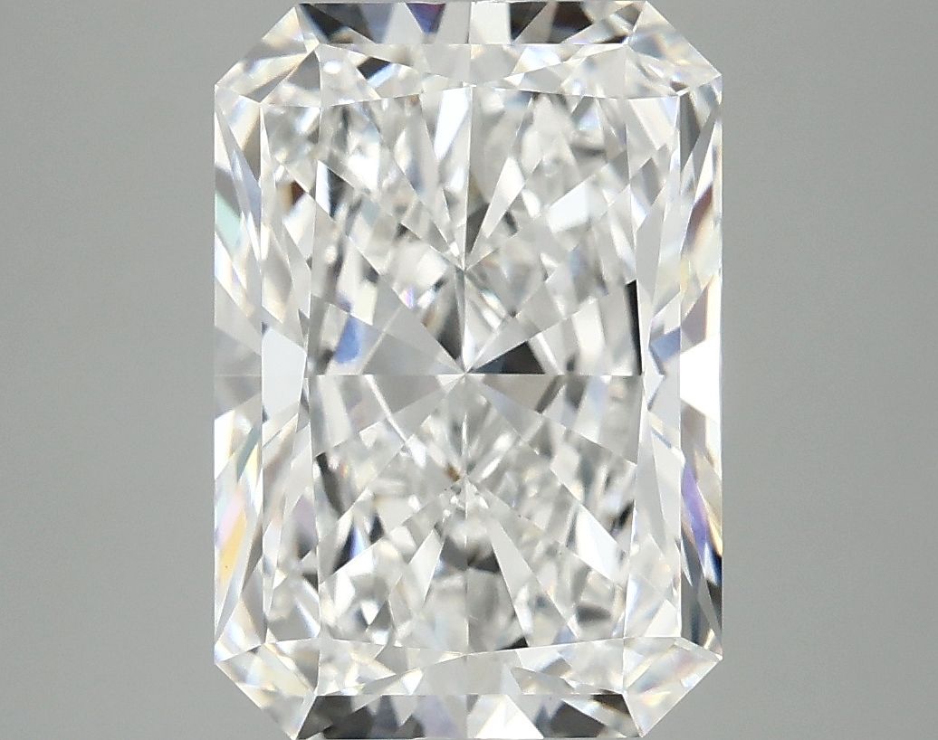 4.86 ct. radiant Lab Grown Diamond front image