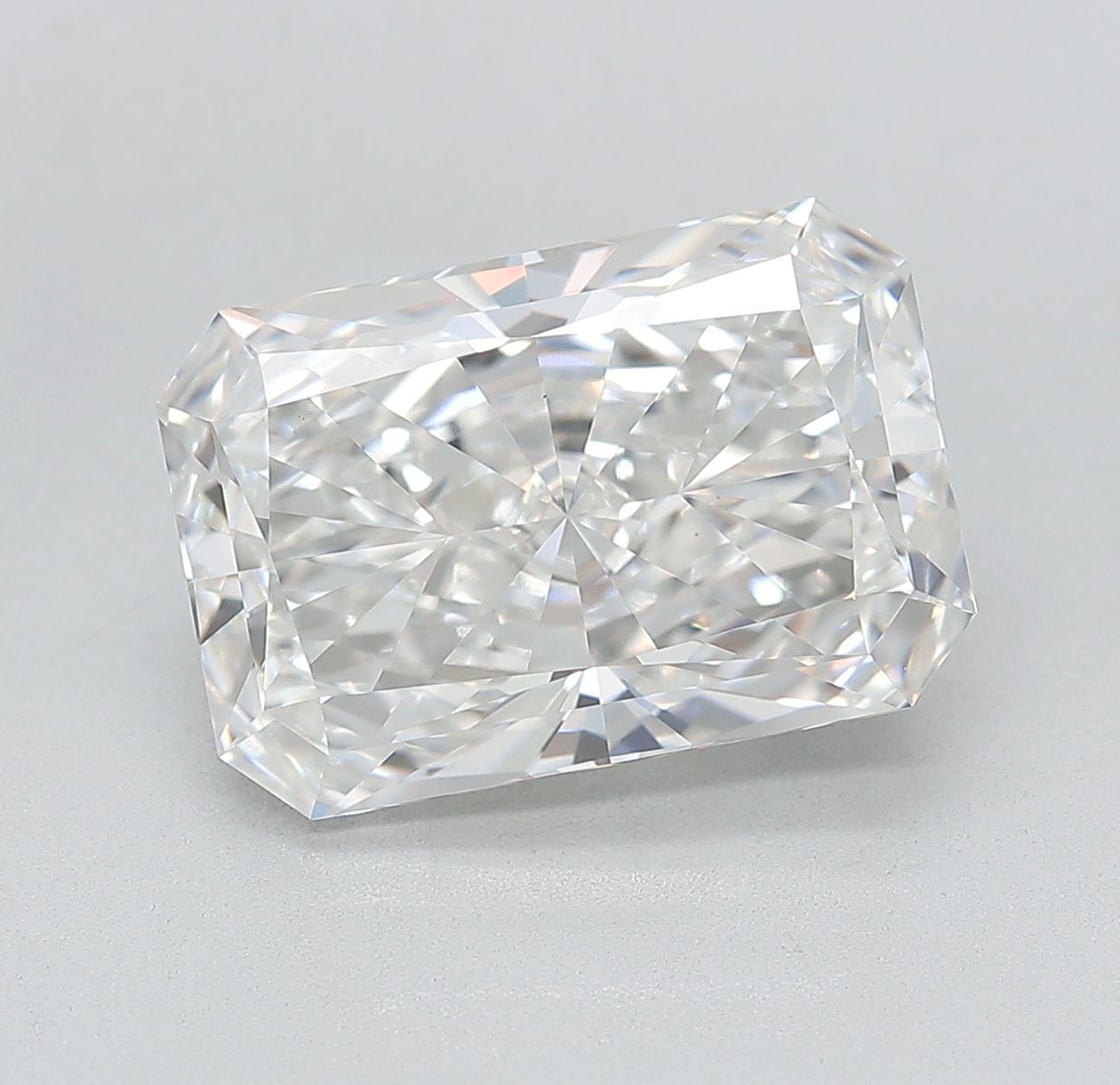 5.22 ct. radiant Lab Grown Diamond front image
