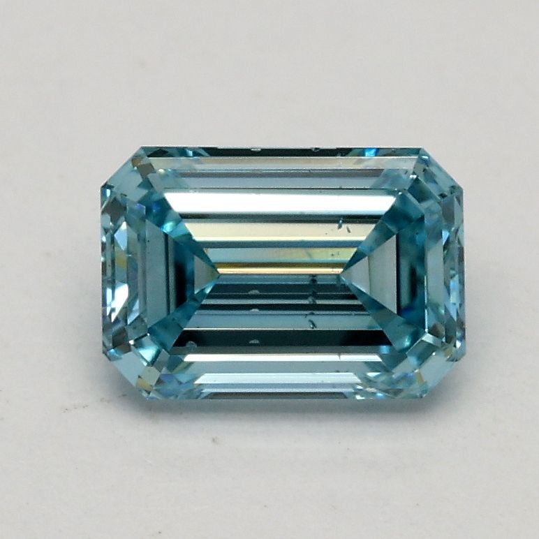 0.75 ct. emerald Lab Grown Diamond front image