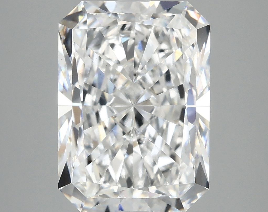 5.04 ct. radiant Lab Grown Diamond front image