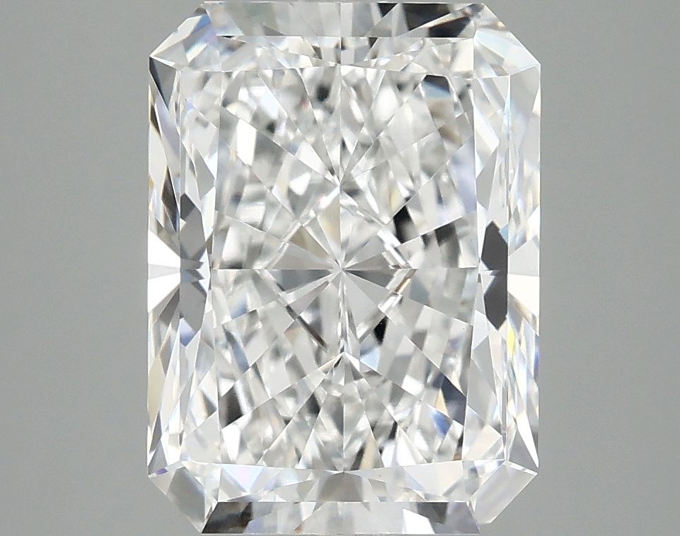4.04 ct. radiant Lab Grown Diamond front image