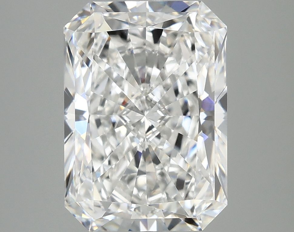 4.05 ct. radiant Lab Grown Diamond front image
