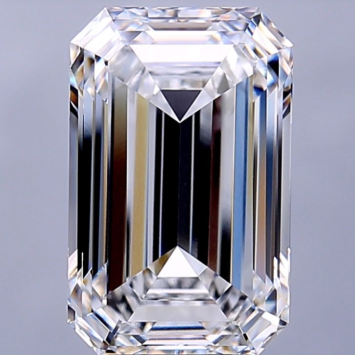 5.33 ct. emerald Lab Grown Diamond front image